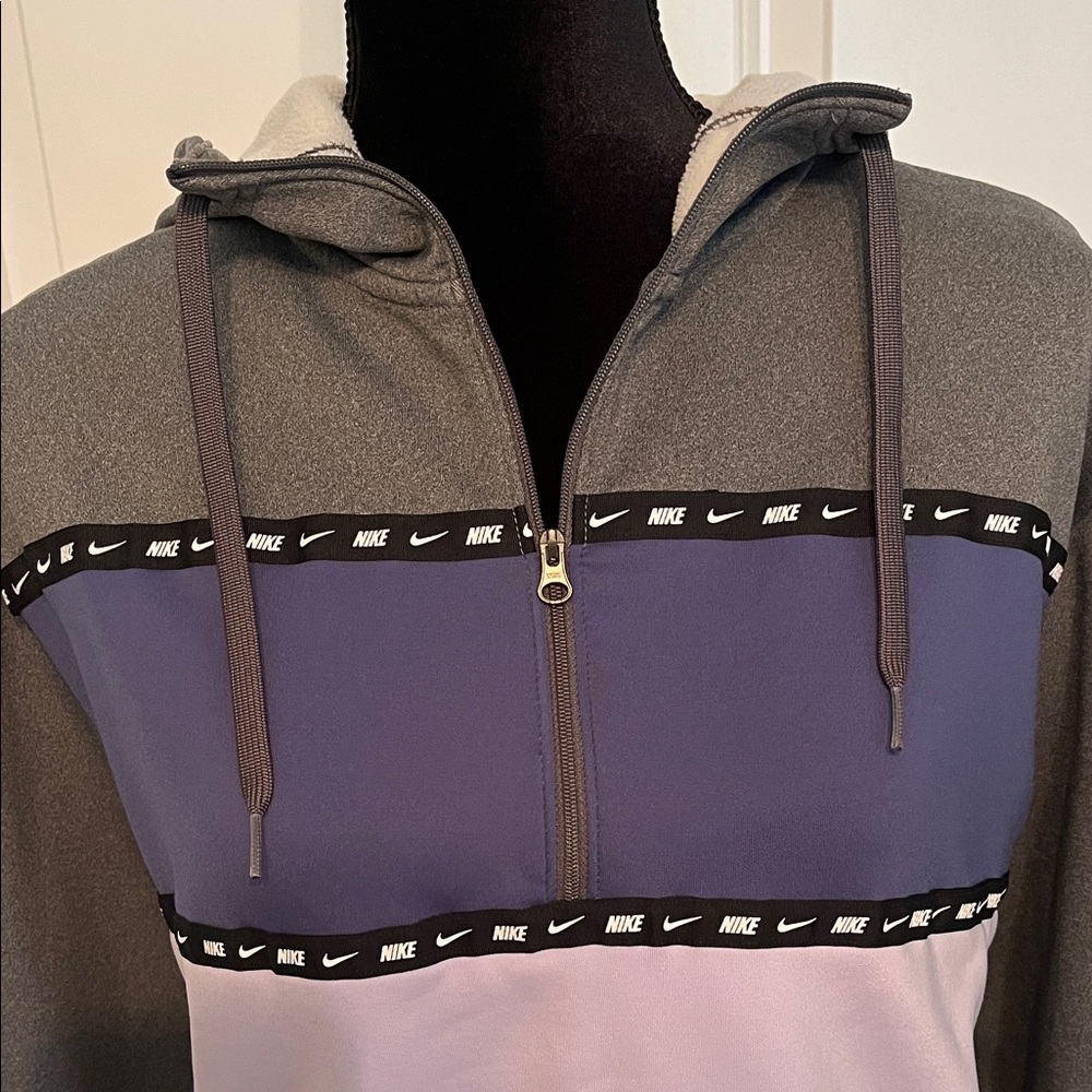Nike fleece lined hooded pullover